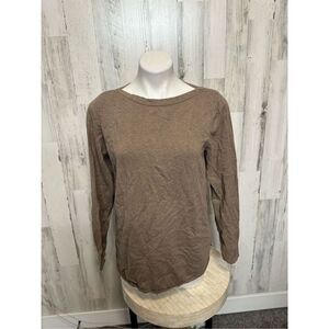 Jeanne Pierre brown sweater